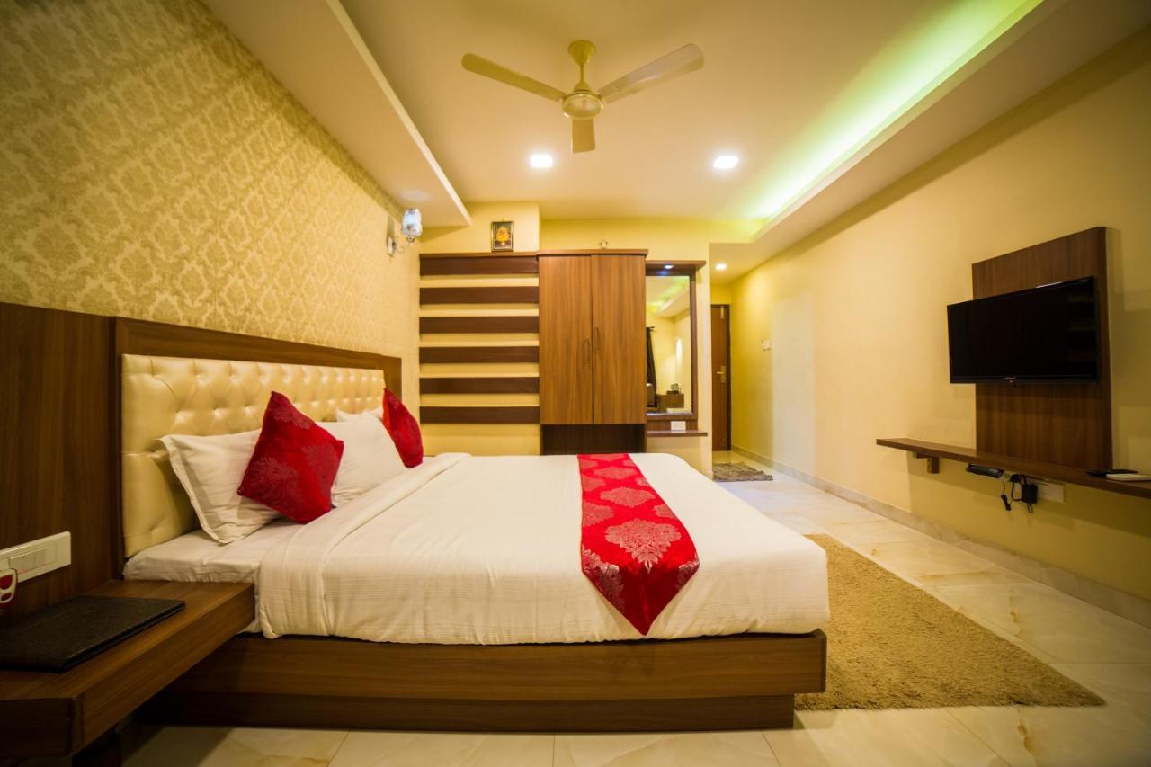 Hotel Mahalakshmi Residency Kolluru Ngoại thất bức ảnh